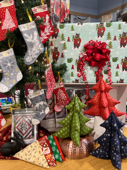 Quilting Holiday Box ***PREORDER***