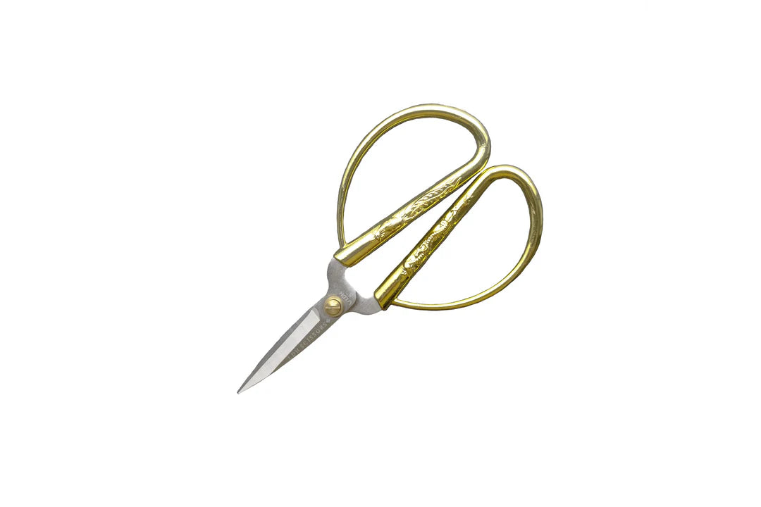 LDH Scissors Imperial Scissors Dragon & Phoenix  5" - Black Rabbit Fabric Inc.